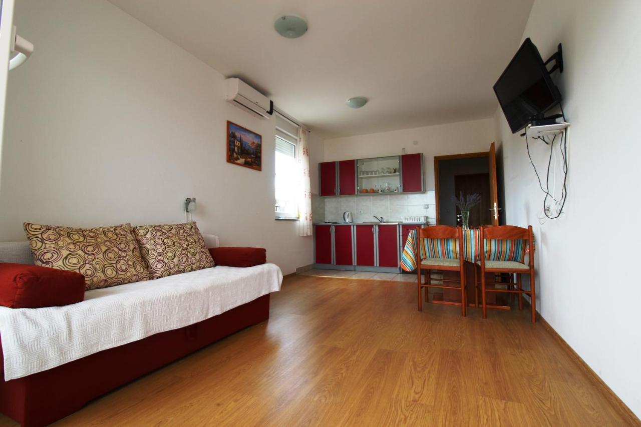Apartment Sea View Saric Drage Extérieur photo