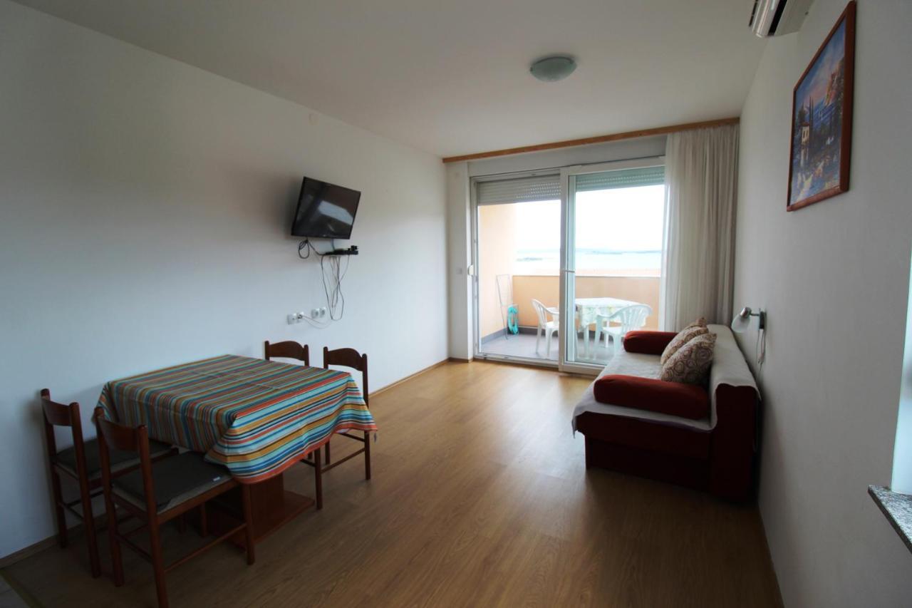 Apartment Sea View Saric Drage Extérieur photo