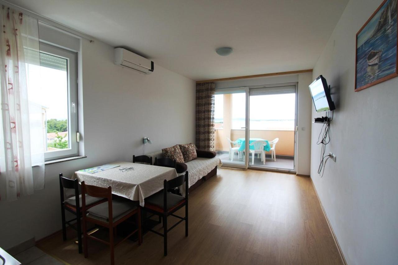 Apartment Sea View Saric Drage Extérieur photo
