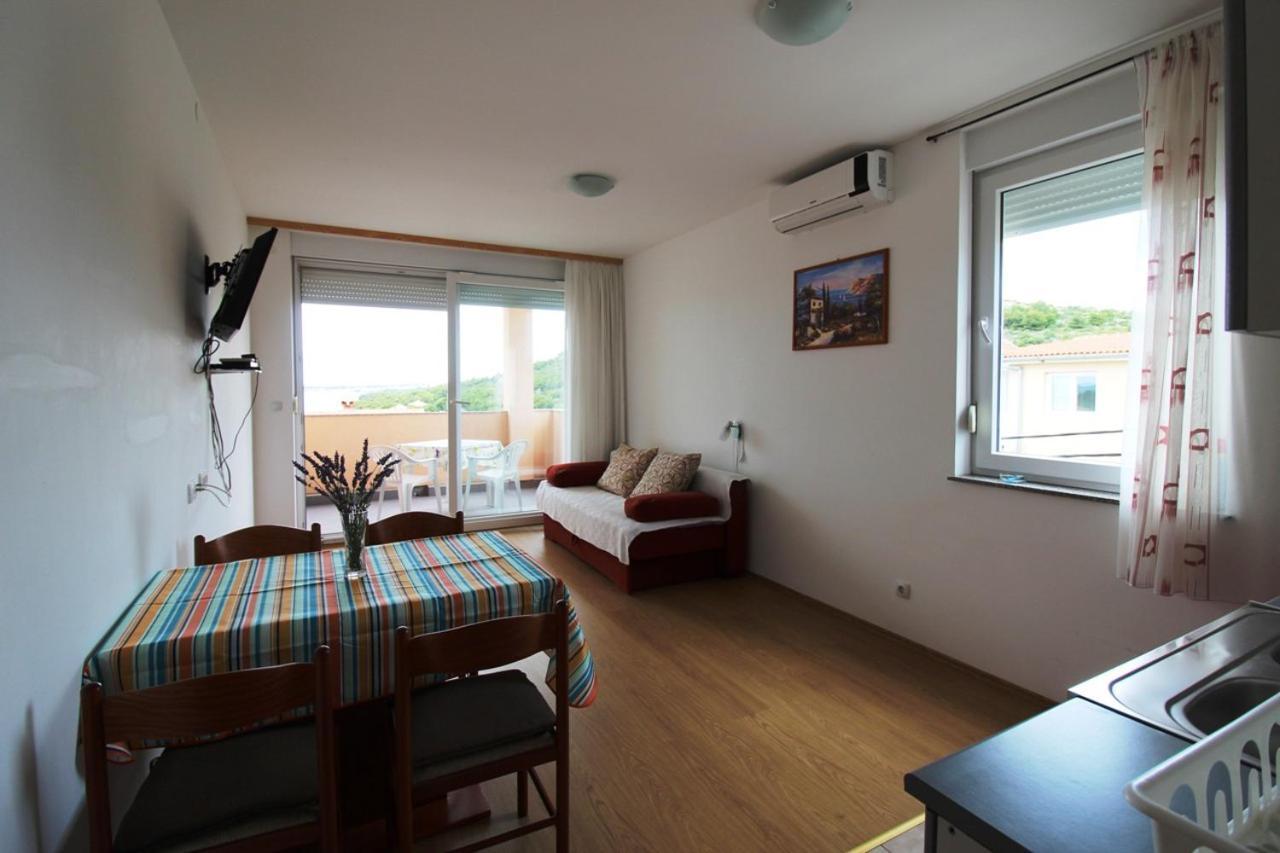 Apartment Sea View Saric Drage Extérieur photo