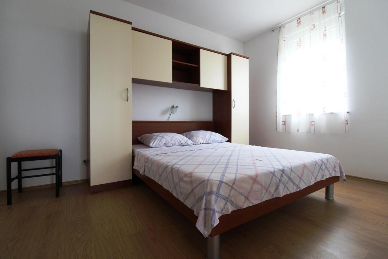 Apartment Sea View Saric Drage Extérieur photo